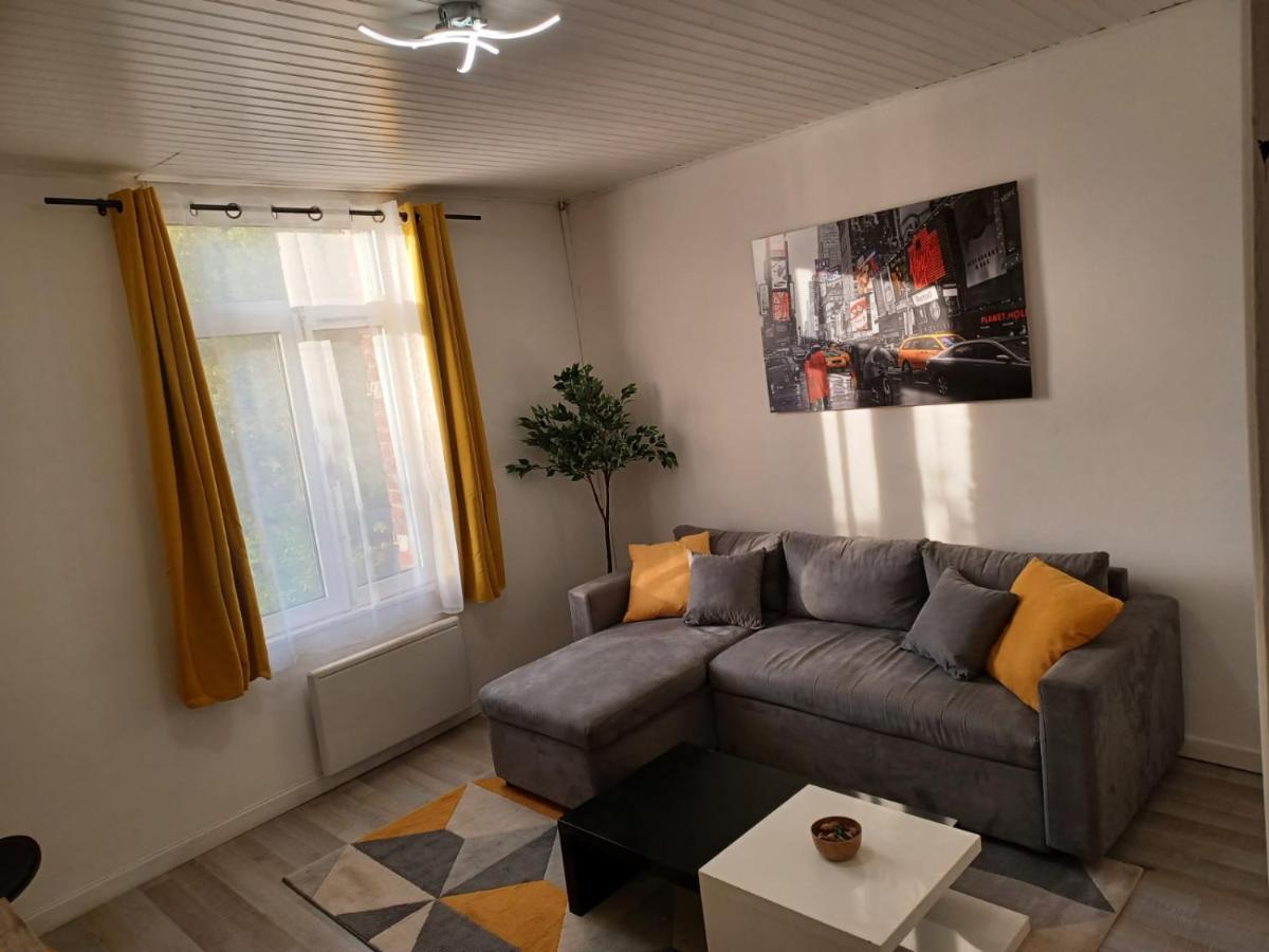 Richelieu 2 Chez Adrien Apartment Saint-Quentin  Exterior photo